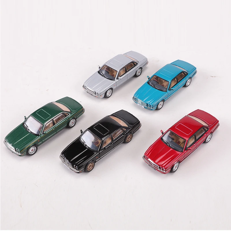 GCD 1:64 Jaguar XJ X300 Alloy Model Car 3 GCD 1:64 Jaguar XJ X300 Alloy Model Car - Image 3