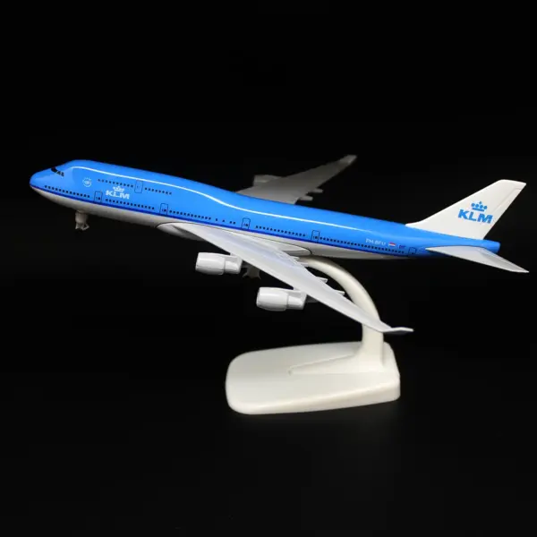 8 Inch Diecast Boeing 747 Airplane Model - Image 19