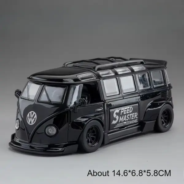 1:32 Scale Beetle GSR Diecast Toy Car - Image 14