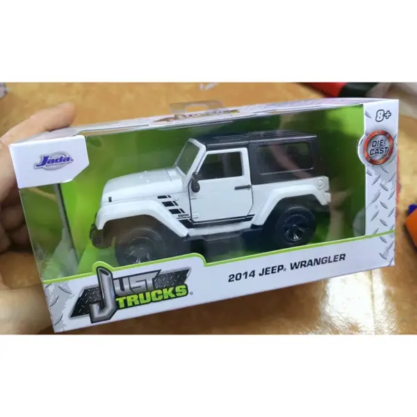Jada 1:32 Alloy Jeep Model Series - Image 3