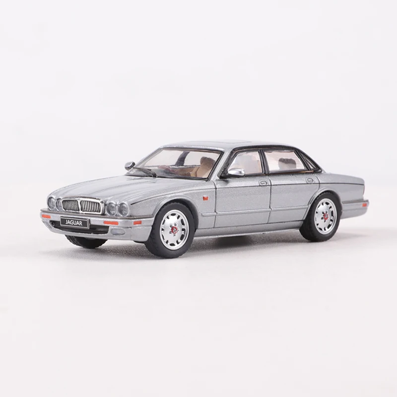 GCD 1:64 Jaguar XJ X300 Alloy Model Car 6 GCD 1:64 Jaguar XJ X300 Alloy Model Car - Image 6