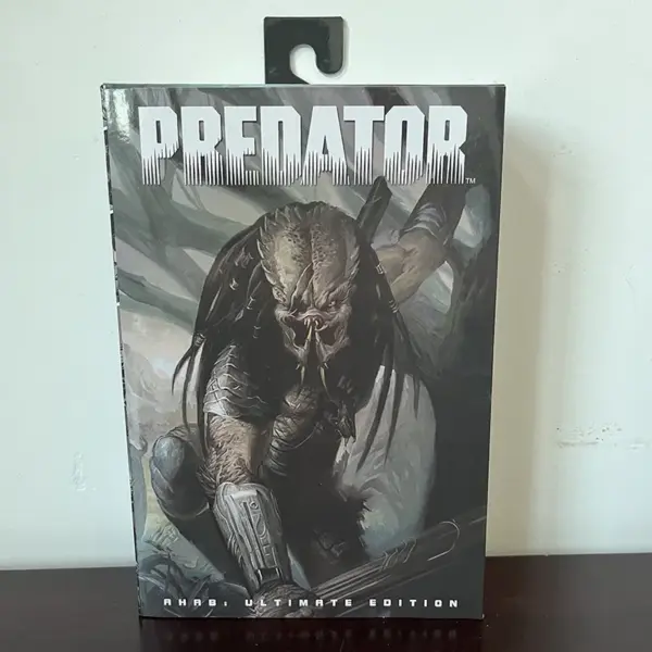 NECA Predator Ult. Armored Model Action Figure - Image 11