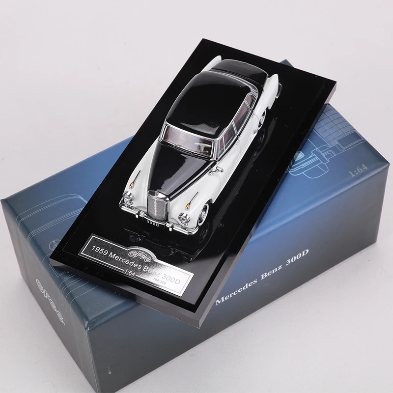 GFCC 1:64 Alloy Model Car with Removable Engine Cover 11 GFCC 1:64 Alloy Model Car with Removable Engine Cover - Image 11
