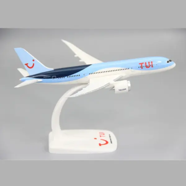 1:250 Boeing B787-8 TUI Fly Resin Model Aircraft - Image 2