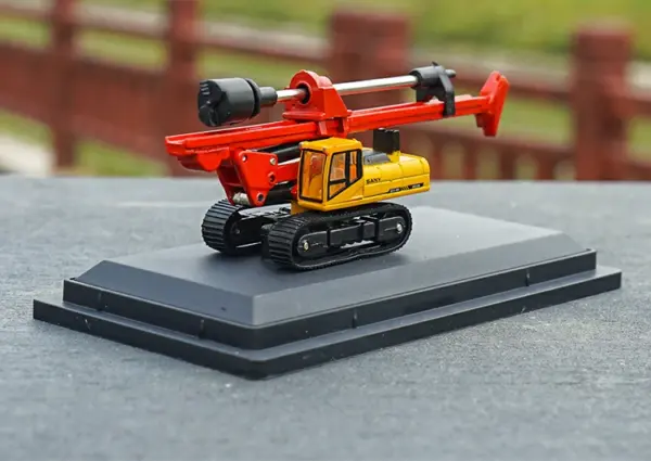 Mini Alloy SANY Crane Excavator Model 1:87 - Image 10