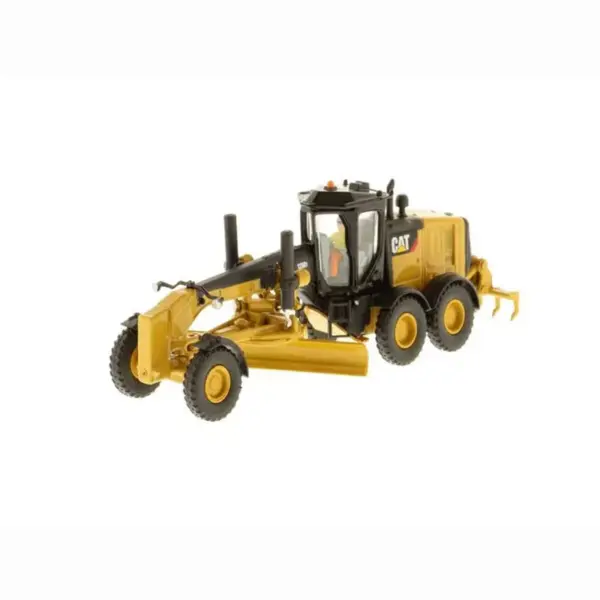 Cat 12M3 Die-cast Scale Model for Collectors - Image 2