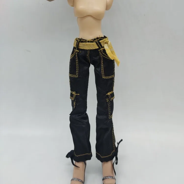 Casual Jeans for 30cm Bratz and Monster High Dolls 24 Casual Jeans for 30cm Bratz and Monster High Dolls - Image 24