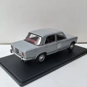 Diecast 1:24 FIAT 125 SPECIAL Car Model Collectible 10 Sd628604123354989be9a2cd81e56431d9
