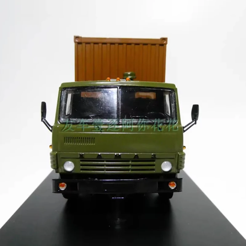 Diecast KAMAZ-53212 Container Truck Model 1:43 Collection 4 Diecast KAMAZ-53212 Container Truck Model 1:43 Collection - Image 4