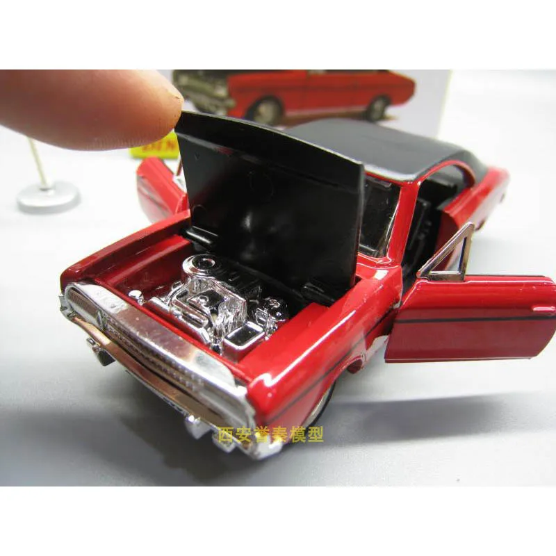 Welly Dinky Toys 1/43 Opel Commodore Alloy Car Model 3 Welly Dinky Toys 1/43 Opel Commodore Alloy Car Model - Image 3