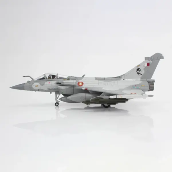 1:72 Scale Rafale Fighter Model Collectible - Image 2