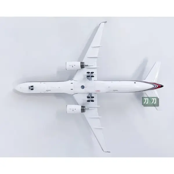 NG Diecast Trump B757-200 Aircraft Model 1/400 - Image 6