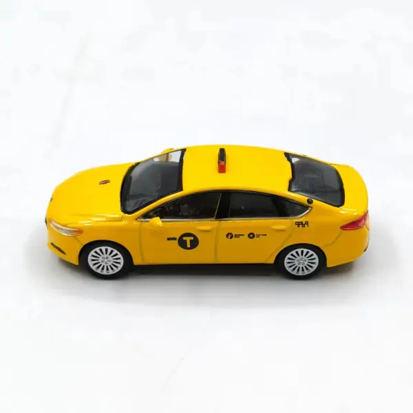 596 1/64 Scale Alloy Model Taxi Car - Image 3
