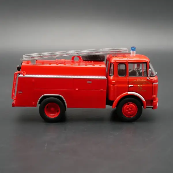 Ixo 1:43 Berliet GAK Fire Truck Model - Image 3