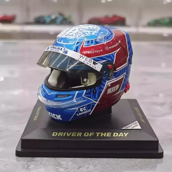 Spark 1/5 Qatar F1 Helmet Resin Model Collectible - Image 4