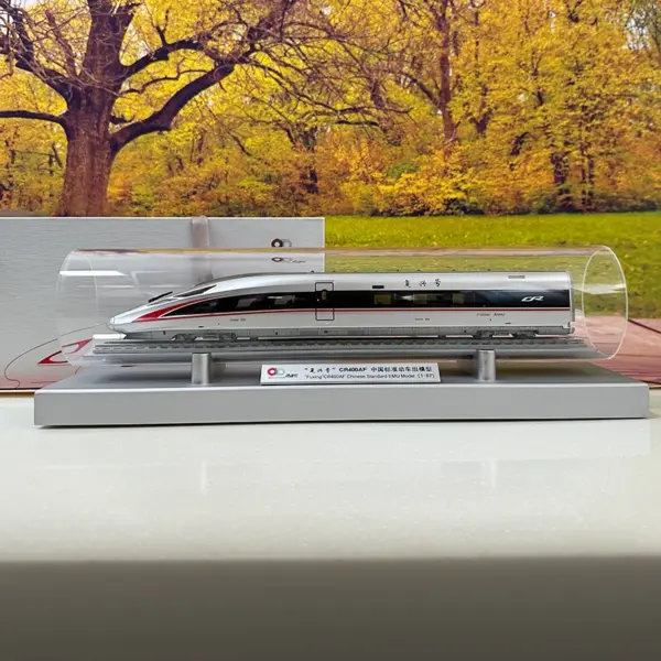 1:87 Fuxing CR400AF High-Speed Train Model - Image 7