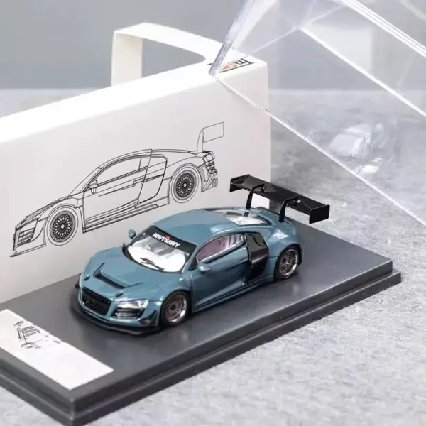 Le Man Fang 1:64 R8 LMS Diecast Model Car - Image 6