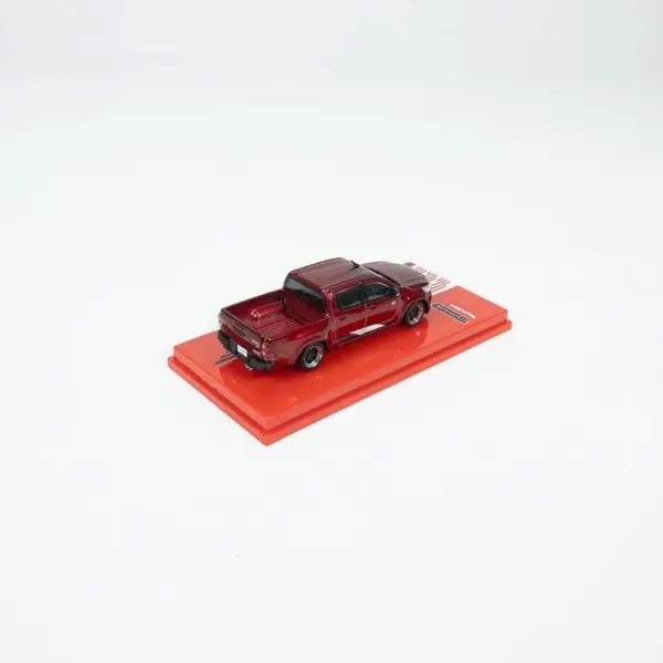 JERREN 1:64 Scale Diecast Hilux Pickup Model - Image 2