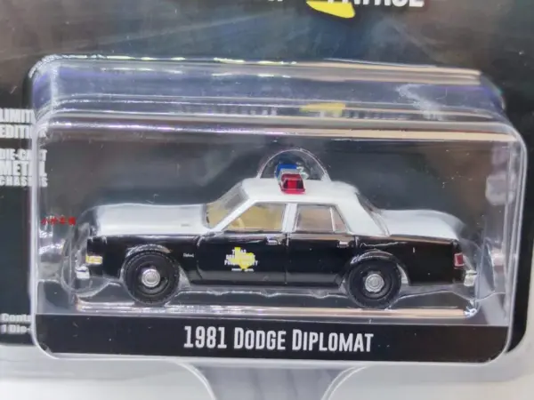 64 Scale 1981 Dodge Diplomat Model Car - Image 4
