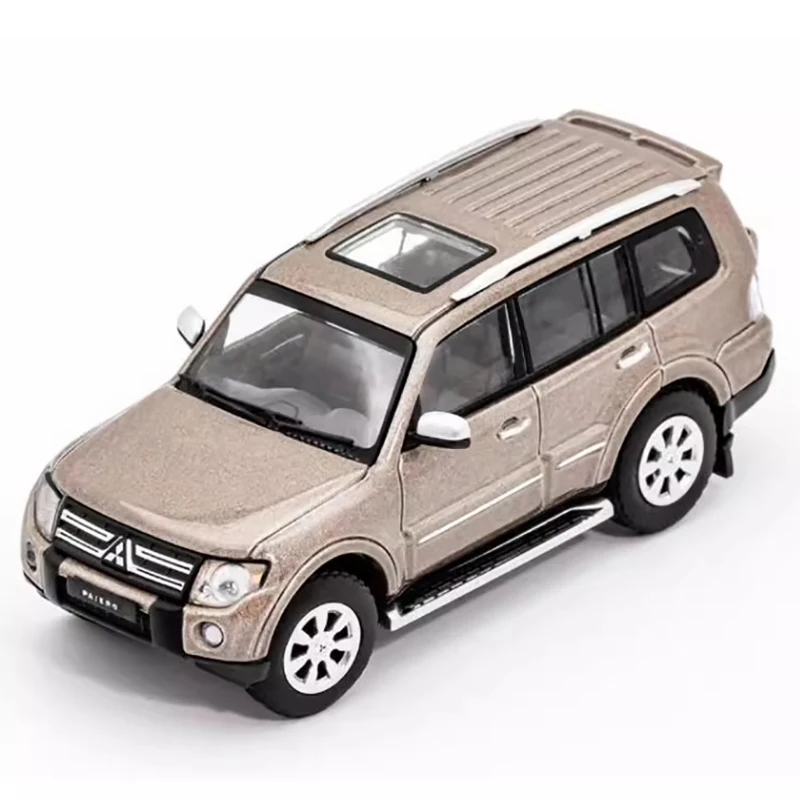1:64 Scale Alloy Pajero V97 Model Car 5 1:64 Scale Alloy Pajero V97 Model Car - Image 5