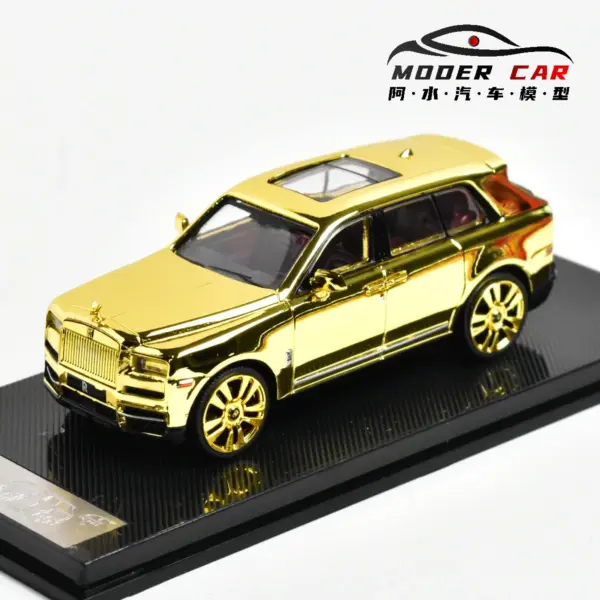 1:64 Cullinan SUV Diecast Model Car - Image 10