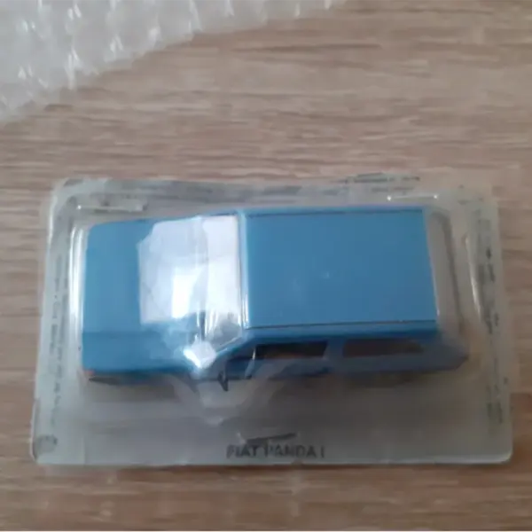 1/43 1990 Panda 4x4 Alloy Car Model for Collection - Image 5