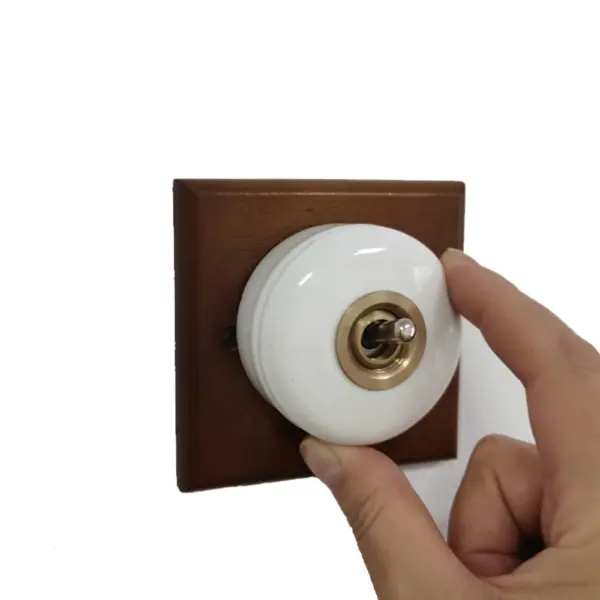 Retro Brass Wall Switch for Living Rooms - Image 3
