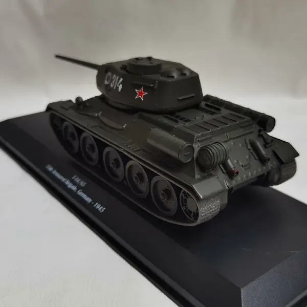 Diecast IXO 1/43 T-34/85 Tank Model Collectible - Image 4