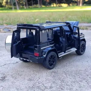 Mercedes Benz G700 Off Road Diecast SUV Model 13 Se7cbfeeaa32e4d0383a1e9aa127eefdbo