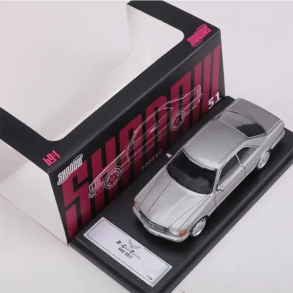 DCT 1:64 Scale 500SEC Alloy Sedan Model - Image 10