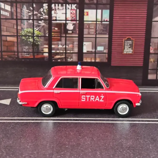 Polsa 1:43 Alloy Car Model Collectible Display - Image 5