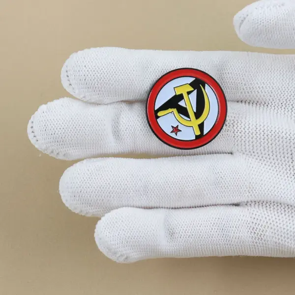 Star Hammer Sickle Badge Enamel Pin Fashion Jewelry - Image 4