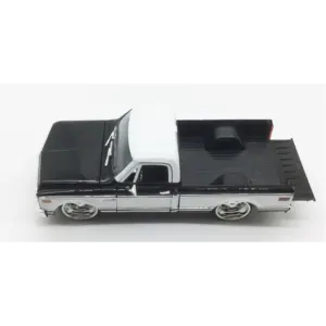 Sead93bb02a0e49e396e210beead8ea8cD