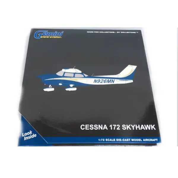 Cessna 172L Diecast Model N926MN 1/72 Scale - Image 6