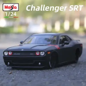 Maisto 1:24 Dodge Challenger SRT Model Car 15 Sed2035025c934039b23df0dd454ac59ea 2