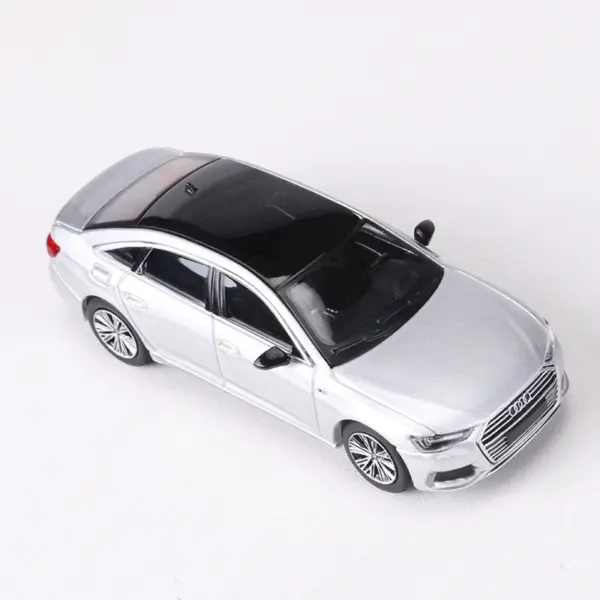 MASDI 1:64 Alloy Model Car C8 - Image 2