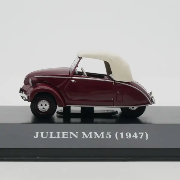 IXO 1:43 Julien 1947 Diecast Vintage Car Model - Image 2