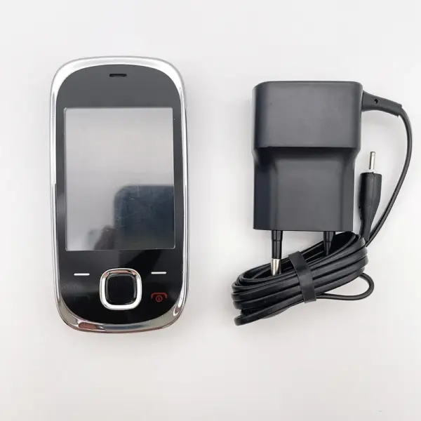 Vintage Nokia 7230 3G GSM Mobile Phone - Image 6