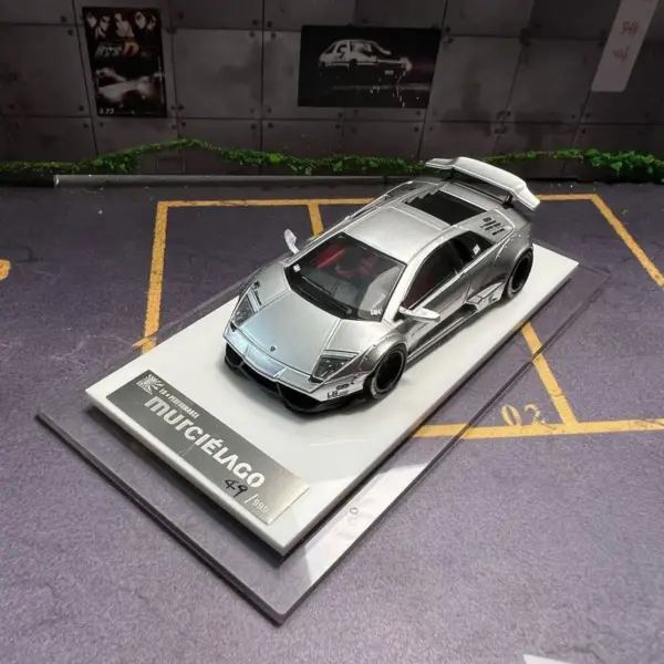 1/64 Resin Model Car Lamborghini LP670 - Image 21
