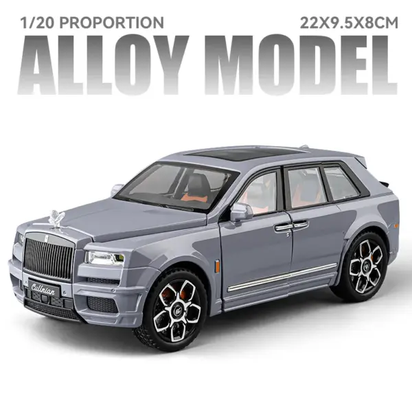 1:20 Scale Rolls Royce Cullinan Black Badge Toy Model - Image 8