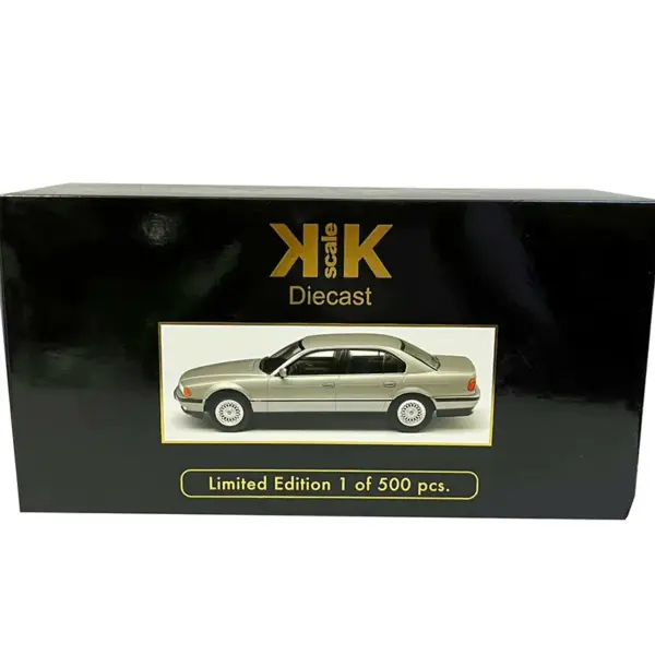 Diecast 1:18 BMW 740i 7 Series Model Car - Image 6