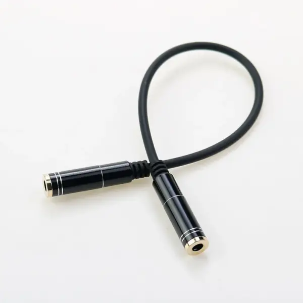 3.5mm Female-to-Female Audio Extension Cord - Image 2