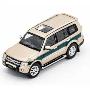 Shadow Pro 1:64 Pajero V97 Diecast Model Car 13 Sf3e057d9f3e24384b896bd47df50a63cp