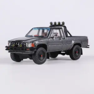 GCD 1:64 HILUX SR5 XTRA Cab Model Car 12 Sf435ef0deaca4d5ebb8c69f09fbd0b98G