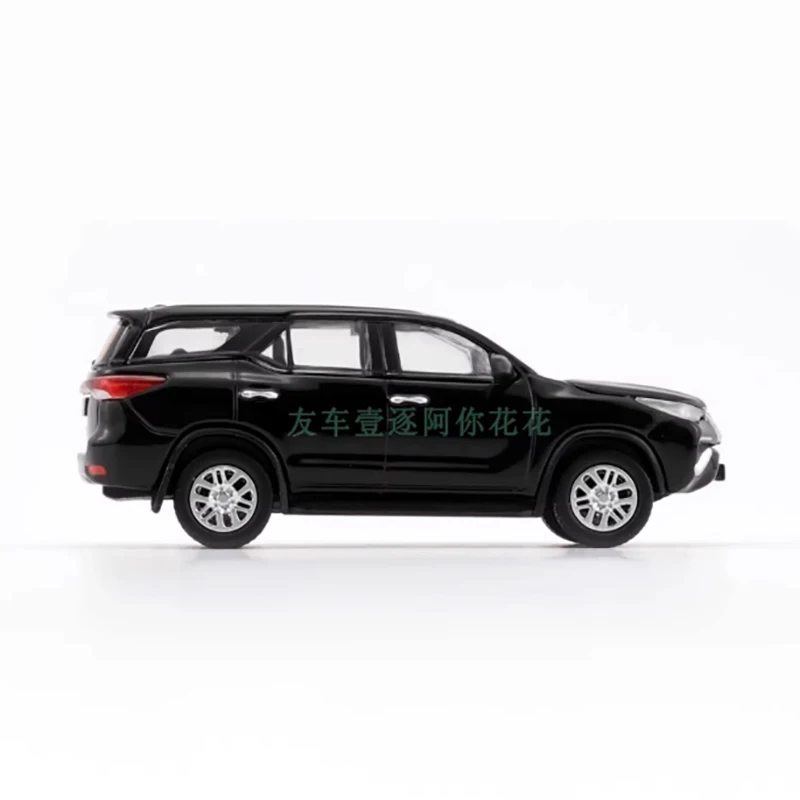 1:64 Scale Toyota Fortuner 2018 Alloy Model 6 1:64 Scale Toyota Fortuner 2018 Alloy Model - Image 6