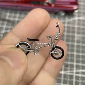 Sf70aa81906cd4e189bea3e2f124a159bU