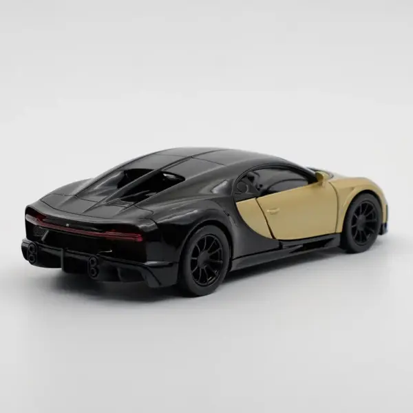 Kinsmart Bugatti Chiron Super Sport Diecast Model - Image 4