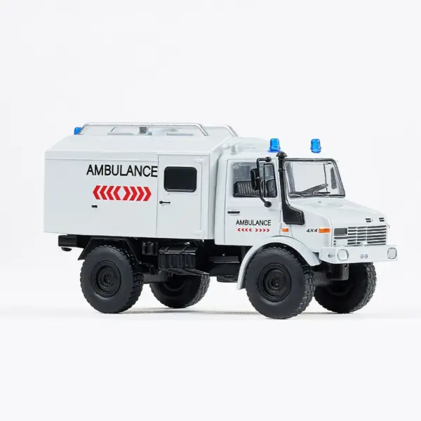 Massdi 1:64 U1300L U300L DLRG Ambulance Model Kit - Image 5