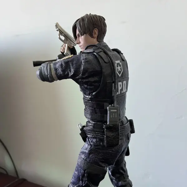 Biohazard Leon Scott Kennedy PVC Figure 1/12 Model - Image 4