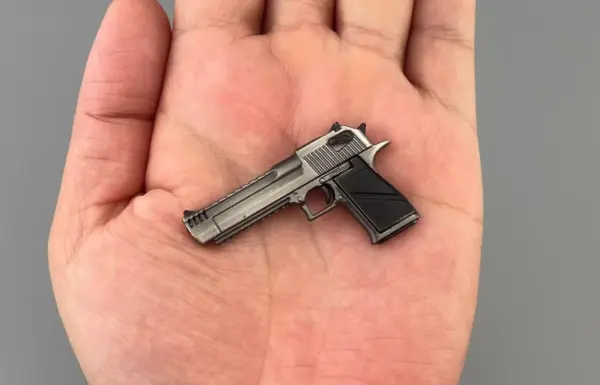 1/6 Scale P38 PPK Mini Metal Revolver Model for Dioramas - Image 42